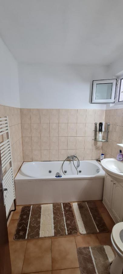 Casa Lazar Apartment Brasov Luaran gambar